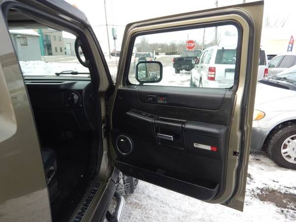 2005 HUMMER H2 SUV - Must Sell! Special Deal! - - by for sale in Oakdale, MN – photo 19
