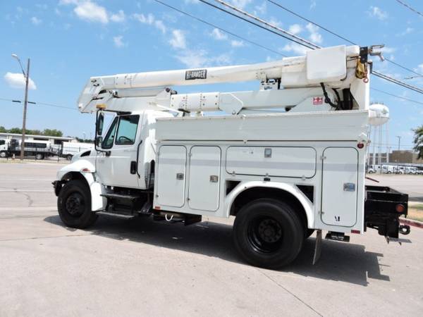2005 INTERNATIONAL 4300 CRANE TRUCK,UTILITY with for sale in Grand Prairie, TX – photo 4