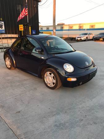 2000 VW New Bettle, Only 85,575 miles! Runs great! 1 owner! - cars &... for sale in Appleton, WI – photo 4
