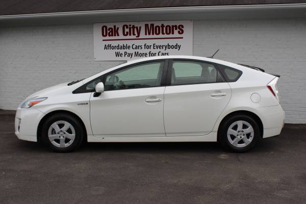 2011 TOYOTA PRIUS 1-OWNER - - by dealer - vehicle for sale in Garner, NC – photo 2