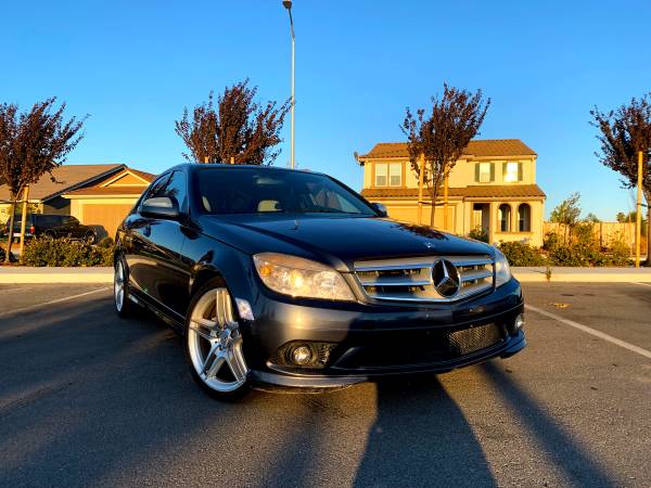 2009 Mercedes Benz C300 with Panoramic Sunroof for sale in Hollister, CA – photo 10