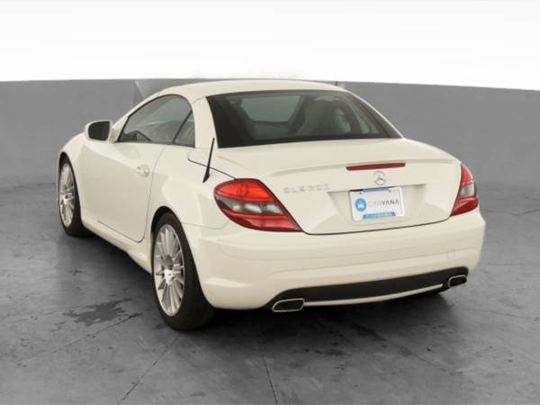 2011 Mercedes-Benz SLK-Class SLK 300 Roadster 2D Convertible White -... for sale in Cleveland, OH – photo 8