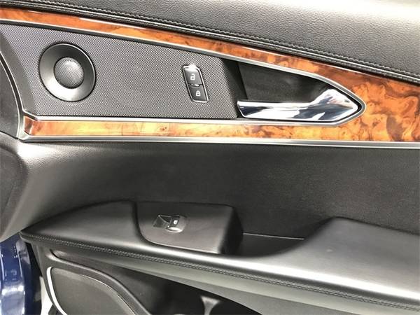 2019 Lincoln Nautilus Reserve with - cars & trucks - by dealer -... for sale in Wapakoneta, IN – photo 20