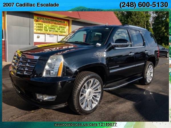 2007 Cadillac Escalade Base All Credit Approved! for sale in Auburn Hills, MI – photo 3