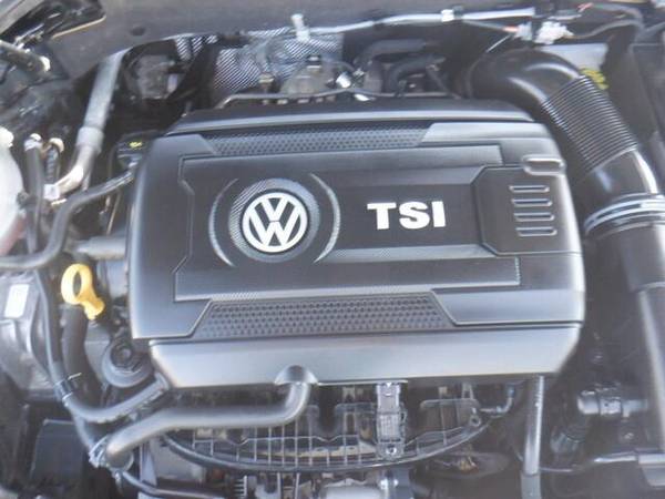 2018 Volkswagen Golf GTI SE - cars & trucks - by dealer - vehicle... for sale in URBANDALE, IA – photo 11