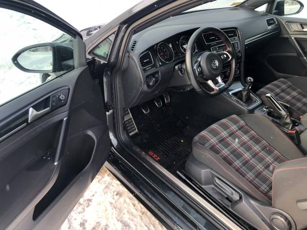 2015 VOLKSWAGEN GTI S - - by dealer - vehicle for sale in Williston, VT – photo 13