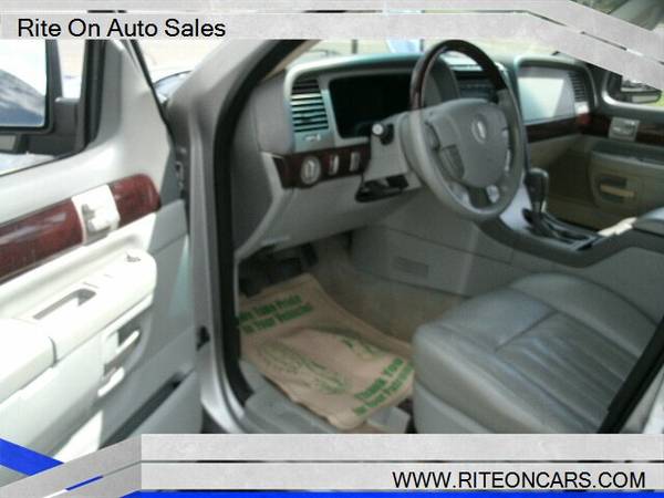 2003 LINCOLN AVIATOR PREMIUM,AUTOMATIC,THIRD ROW SEAT!!DVD!! for sale in Detroit, MI – photo 2