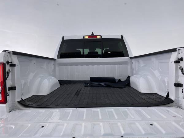 2019 Ram 1500 Crew Cab Big Horn Pickup 4D 5 1/2 ft pickup White - -... for sale in Wichita Falls, TX – photo 24