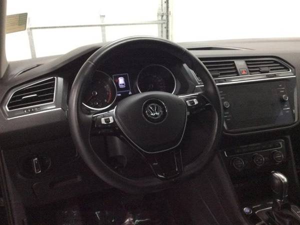 2019 Volkswagen Tiguan 2.0T SE 4MOTION - cars & trucks - by dealer -... for sale in Eugene, OR – photo 13