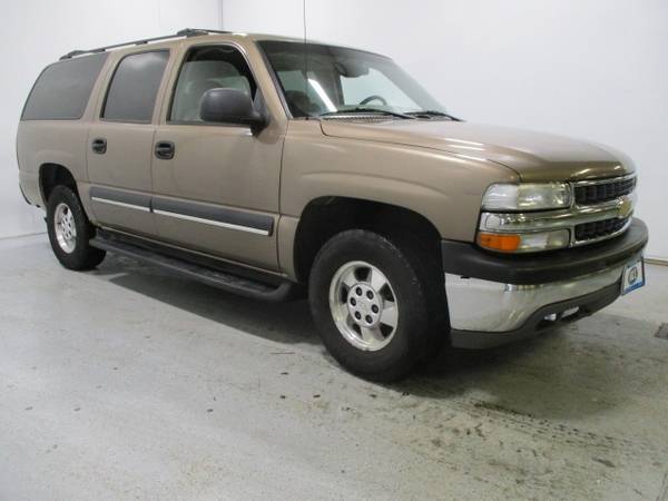 2003 Chevrolet Suburban 4dr 1500 4WD LS for sale in Wadena, MN – photo 3