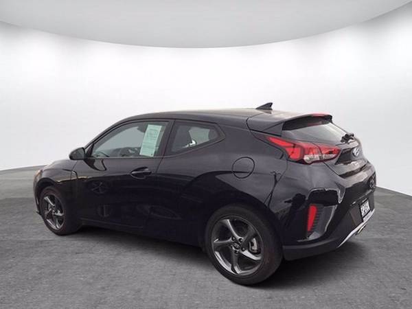 2019 Hyundai Veloster BASE Hatchback - cars & trucks - by dealer -... for sale in Pasco, WA – photo 4