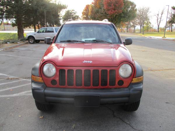 2006 Jeep Liberty, 4x4, auto, 3.7 6cyl. loaded, smog, IMMACULATE!! -... for sale in Sparks, NV – photo 3