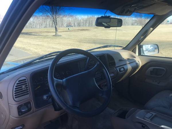 1995 Chevy Suburban for sale in Milaca, MN – photo 9