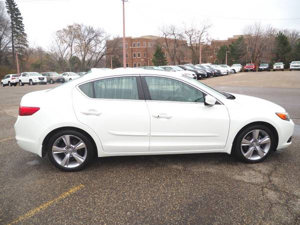 2014 Acura ILX 2.0L w/Tech - cars & trucks - by dealer - vehicle... for sale in Wayzata, MN – photo 2