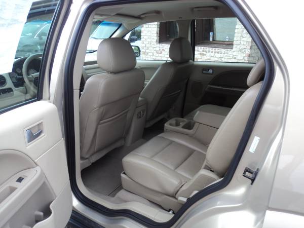 2007 FORD FREESTYLE LIMITED 3 0L V6 CVT FWD WAGON w/3RD ROW SEAT for sale in Indianapolis, IN – photo 12
