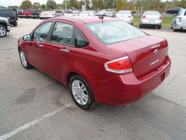 2011 Ford Focus SEL Sedan for sale in Mooresville, IN – photo 6