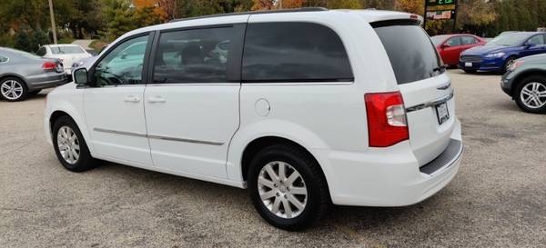 2014 Chrysler Town Country 4dr Wgn Touring - cars & trucks - by... for sale in Oconomowoc, WI – photo 5