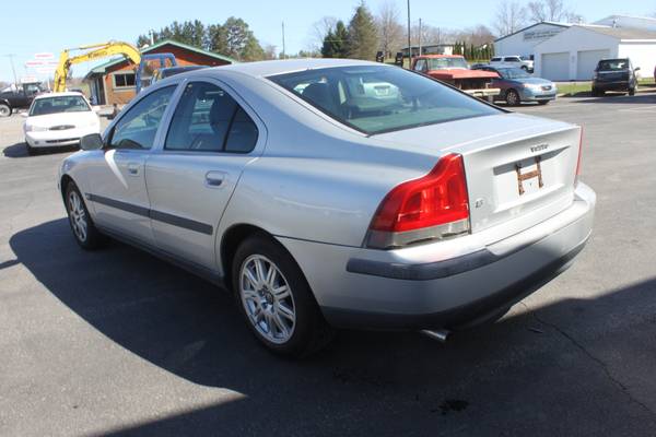2004 Volvo S60 - - by dealer - vehicle automotive sale for sale in New Castle, PA – photo 6
