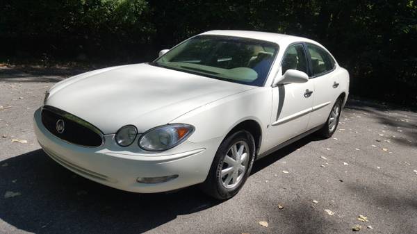 2006 Buick LaCrosse (ONLY 130K MILES) - cars & trucks - by dealer -... for sale in Warsaw, IN – photo 8