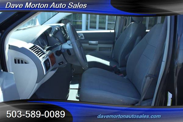 2008 Chrysler Town & Country Touring - - by dealer for sale in Salem, OR – photo 10