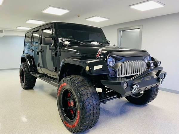 2012 Jeep Wrangler Unlimited 4WD 4dr Sahara *GUARANTEED CREDIT... for sale in Streamwood, IL – photo 2