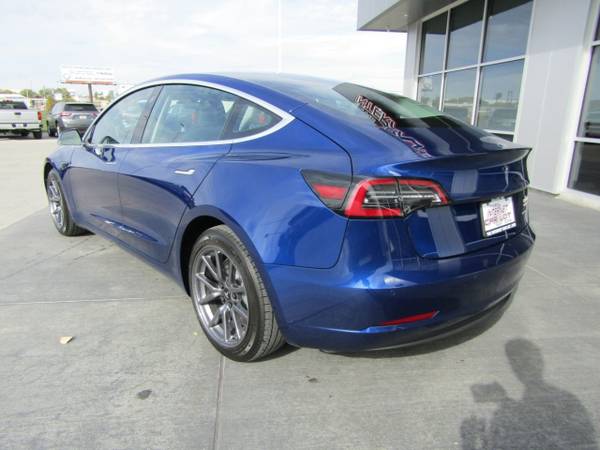 2020 *Tesla* *Model 3* *Long Range AWD* Deep Blue Me - cars & trucks... for sale in Omaha, NE – photo 5