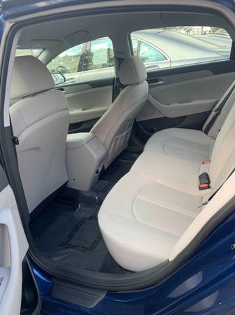 2018 Hyundai Sonata SE - - by dealer - vehicle for sale in Norcross, GA – photo 3