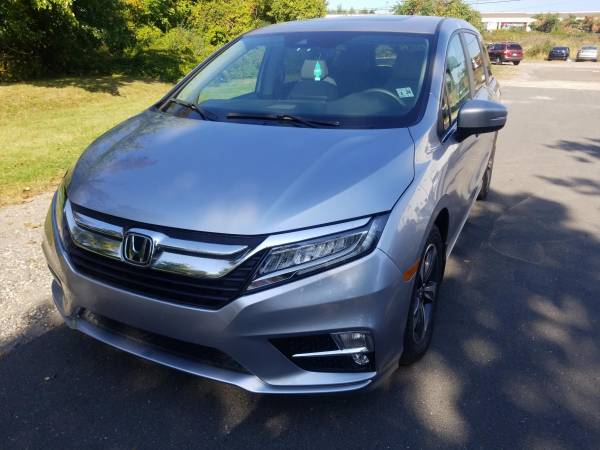 Pristine 2019 Honda Odyssey Touring 2310 miles , Fully loaded! for sale in Philadelphia, PA – photo 2