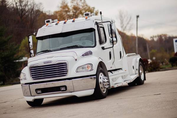 2004 FREIGHTLINER M2-106 SPORT TRUCK - cars & trucks - by dealer -... for sale in Bloomington, MA – photo 7