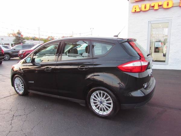 2015 Ford C-Max Hybrid SE - cars & trucks - by dealer - vehicle... for sale in Rockford, IL – photo 5