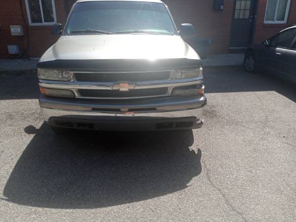 Chevy suburban for sale obo for sale in Columbus, OH – photo 2