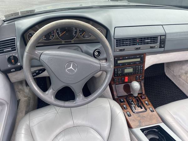 2001 MERCEDES-BENZ SL 500 / V8 / Leather / Alloy Wheels /... for sale in Analomink, PA – photo 6
