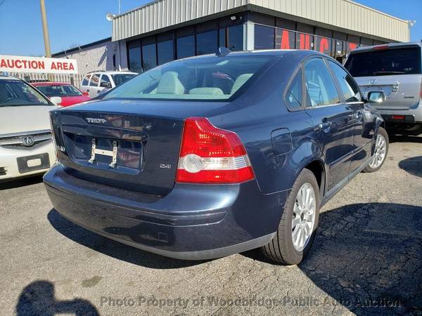2005 *Volvo* *S40* *2.4i* Blue - cars & trucks - by dealer - vehicle... for sale in Woodbridge, District Of Columbia – photo 3