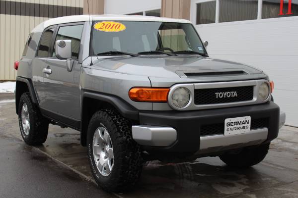 2010 Toyota FJ Cruiser 4x4! Only 97k! 349 Per Month for sale in Fitchburg, WI – photo 4