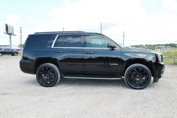 2017 GMC YUKON SLT 4X4 - LOADED - 22s - BLK ON BLK - NAV - LOW... for sale in Liberty Hill, IN – photo 13