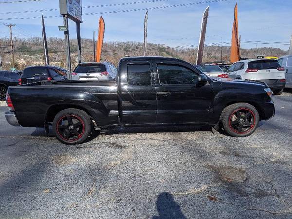 2014 Toyota Tacoma Access Cab I4 4AT 2WD - cars & trucks - by dealer... for sale in Knoxville, TN – photo 8