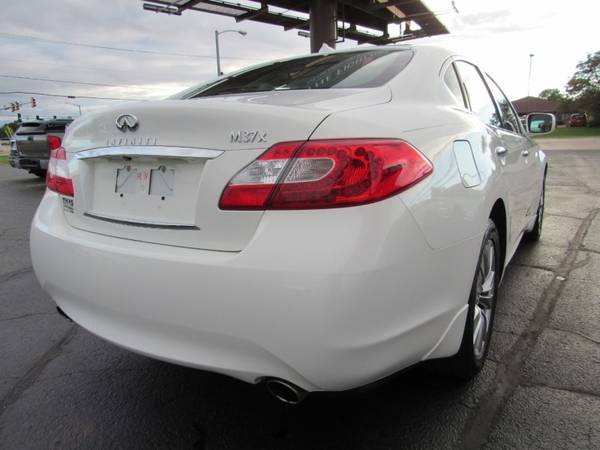 2012 Infiniti M37x AWD - cars & trucks - by dealer - vehicle... for sale in Rockford, WI – photo 8