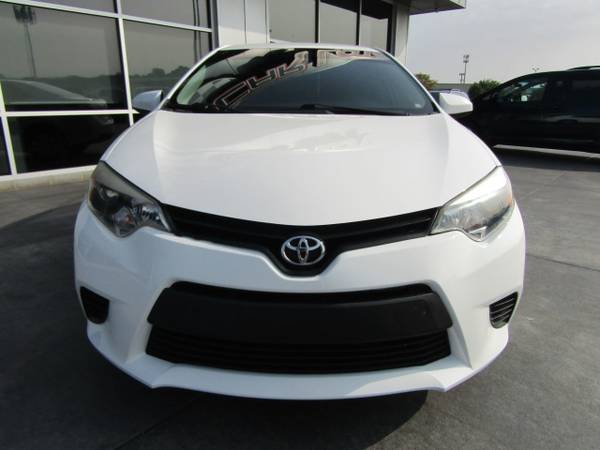 2014 *Toyota* *Corolla* *4dr Sedan Automatic L* - cars & trucks - by... for sale in Council Bluffs, NE – photo 2