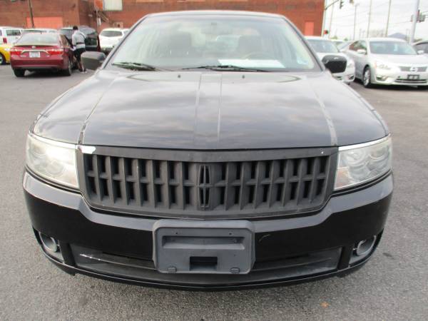 2008 Lincoln MKZ AWD **Navigation/Leather & sunroof** - cars &... for sale in Roanoke, VA – photo 2