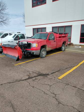 2007 GMC Plow Truck - cars & trucks - by owner - vehicle automotive... for sale in Sioux Falls, SD – photo 2