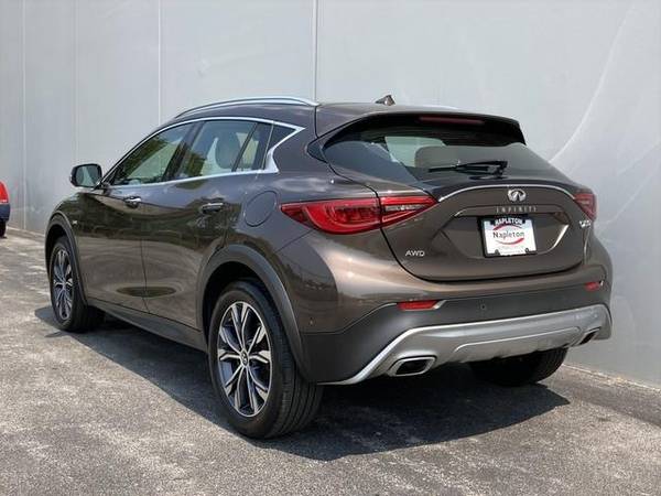 2017 INFINITI QX30 Luxury AWD - - cars & trucks - by dealer -... for sale in Calumet City, IL – photo 10