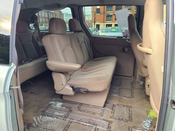 2003 Chrysler Town & Country LX LOCAL TRADE IN IN WARRANTY AVAILABLE... for sale in HARRISBURG, PA – photo 15