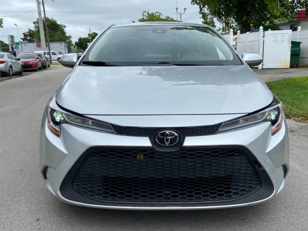 2020 Toyota Corolla LE // CLEAN TITLE // 1 Owner - cars & trucks -... for sale in Hollywood, FL – photo 2