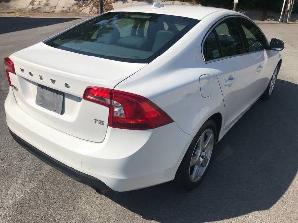 2012 Volvo S60. T5. Clean title. for sale in Savannah, GA – photo 4