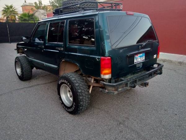 1998 Jeep Cherokee sport lifted for sale in El Paso, TX – photo 2