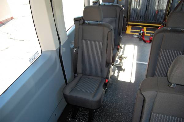 HANDICAP ACCESSIBLE WHEELCHAIR LIFT EQUIPPED VAN.....UNIT# 2293FHT -... for sale in Charlotte, NC – photo 12