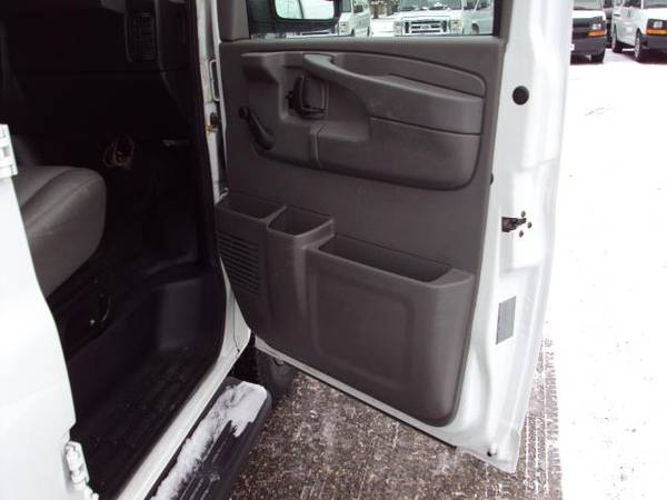 2011 Chevrolet Express Passenger 2500 135 1LS 4X4 QUIGLEY 12... for sale in waite park, WI – photo 11