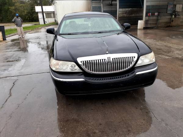 Lincoln town car - cars & trucks - by owner - vehicle automotive sale for sale in Baton Rouge , LA – photo 4