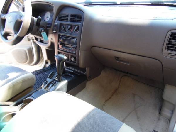 2000 Nissan Pathfinder XE 2WD - - by dealer - vehicle for sale in Picayune, LA – photo 7
