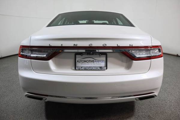 2017 Lincoln Continental, White Platinum Metallic Tri-Coat - cars &... for sale in Wall, NJ – photo 4